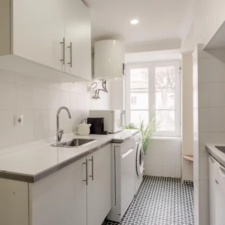 Mouraria Charm 1br *