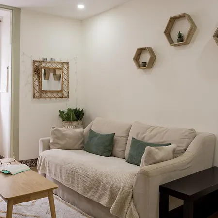 Mouraria Charm 1br *