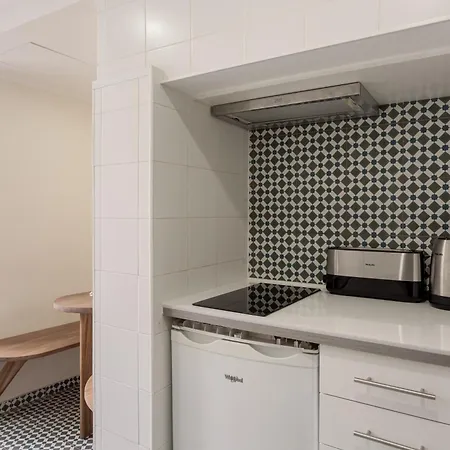 Mouraria Charm 1br Лиссабон