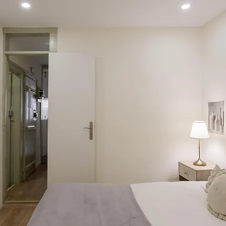 Mouraria Charm 1br Лиссабон